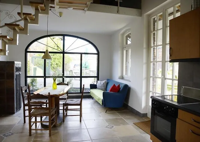 Alte Backhaus Auf Dem Bio-bauernhof *